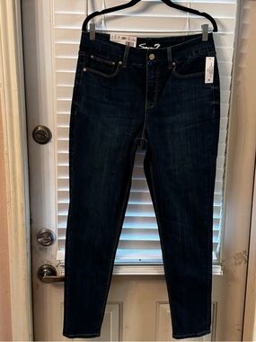 Seven7 Women's Tummy Less Skinny Jeans in high rise slimming NWT***